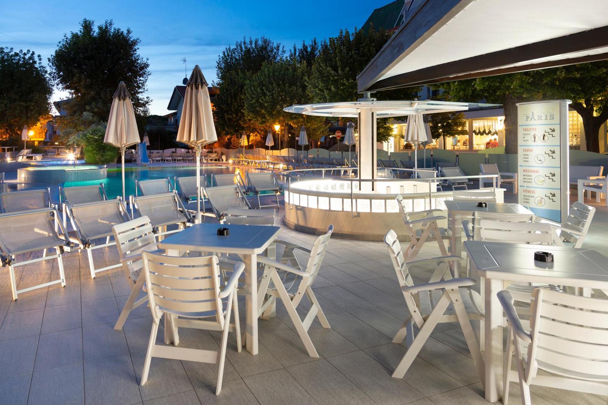 Hotel Paris Resort 벨레지아아지마리나 외부 사진